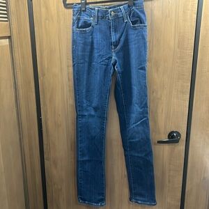 Levi’s 724 High Rise Straight Jeans